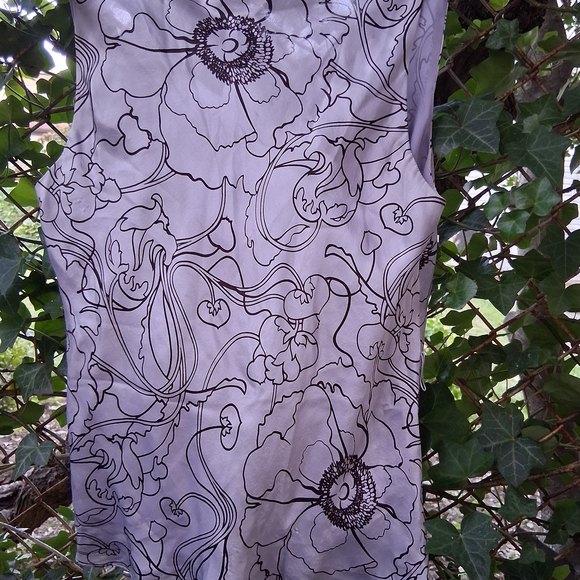 Kenneth Cole Gray and Black Floral Duve - Picture 7 of 7